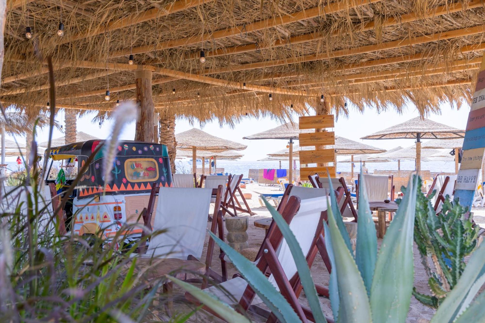 Fort Arabesque Resort, Spa & Villas Хургада Екстериор снимка